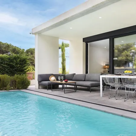Holiday home Alyssa By Interhome